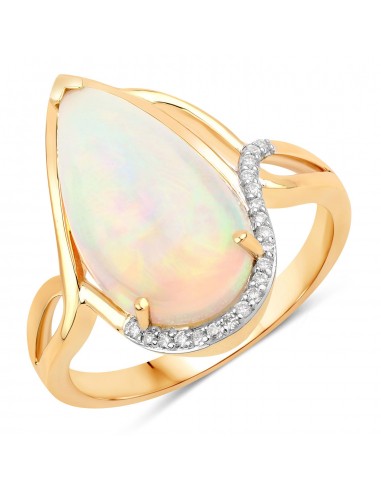 3.34 Carat Genuine Ethiopian Opal and White Diamond 14K Yellow Gold Ring la colonne vertébrale