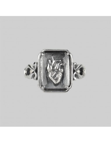 HEART KEEPER. Anatomical Heart Under Glass Ring - Silver en ligne