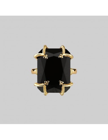 MAGDALENA. Black Spinel Gothic Ring - Gold les muscles