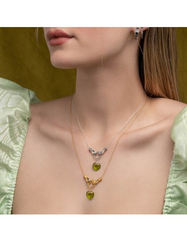 UNITE. Hand Grasping Green Glass Heart Necklace - Gold acheter