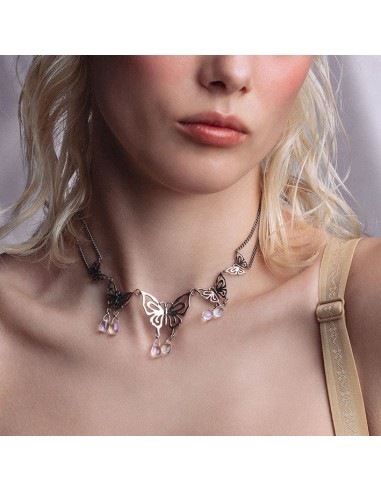 ANTHEIA. Iridescent Butterfly Droplet Necklace - Silver votre