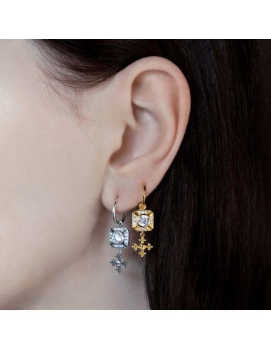 GRANDIOSE. Gothic Cubic Zirconia Cluster Hoop Earrings - Gold Les êtres humains sont 