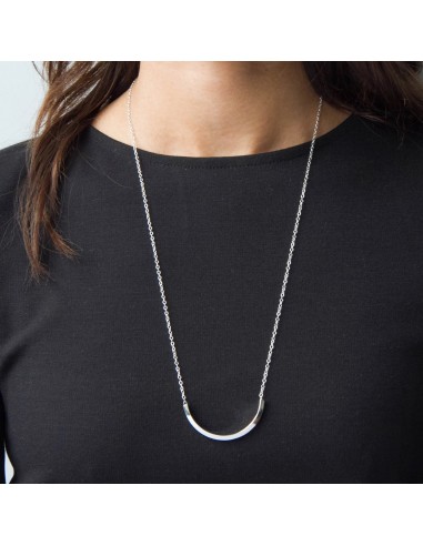 Line Arc Necklace – Sterling Silver ou a consommer sur place